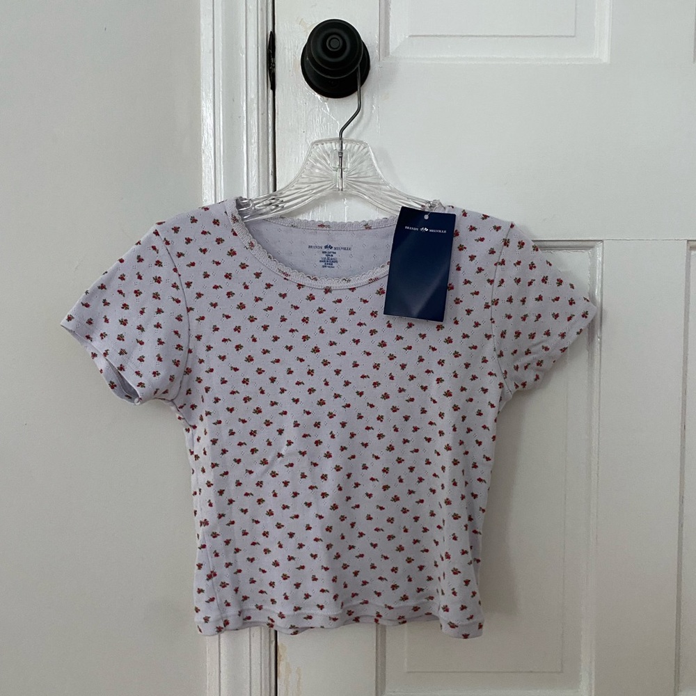 NWT Brandy Melville Tshirt